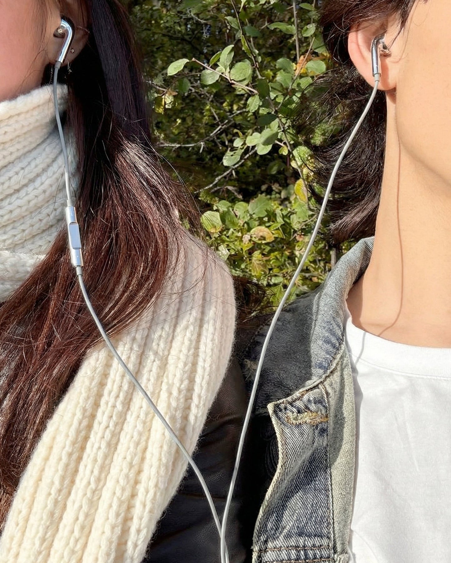 Chrome Finished Wired Earbuds